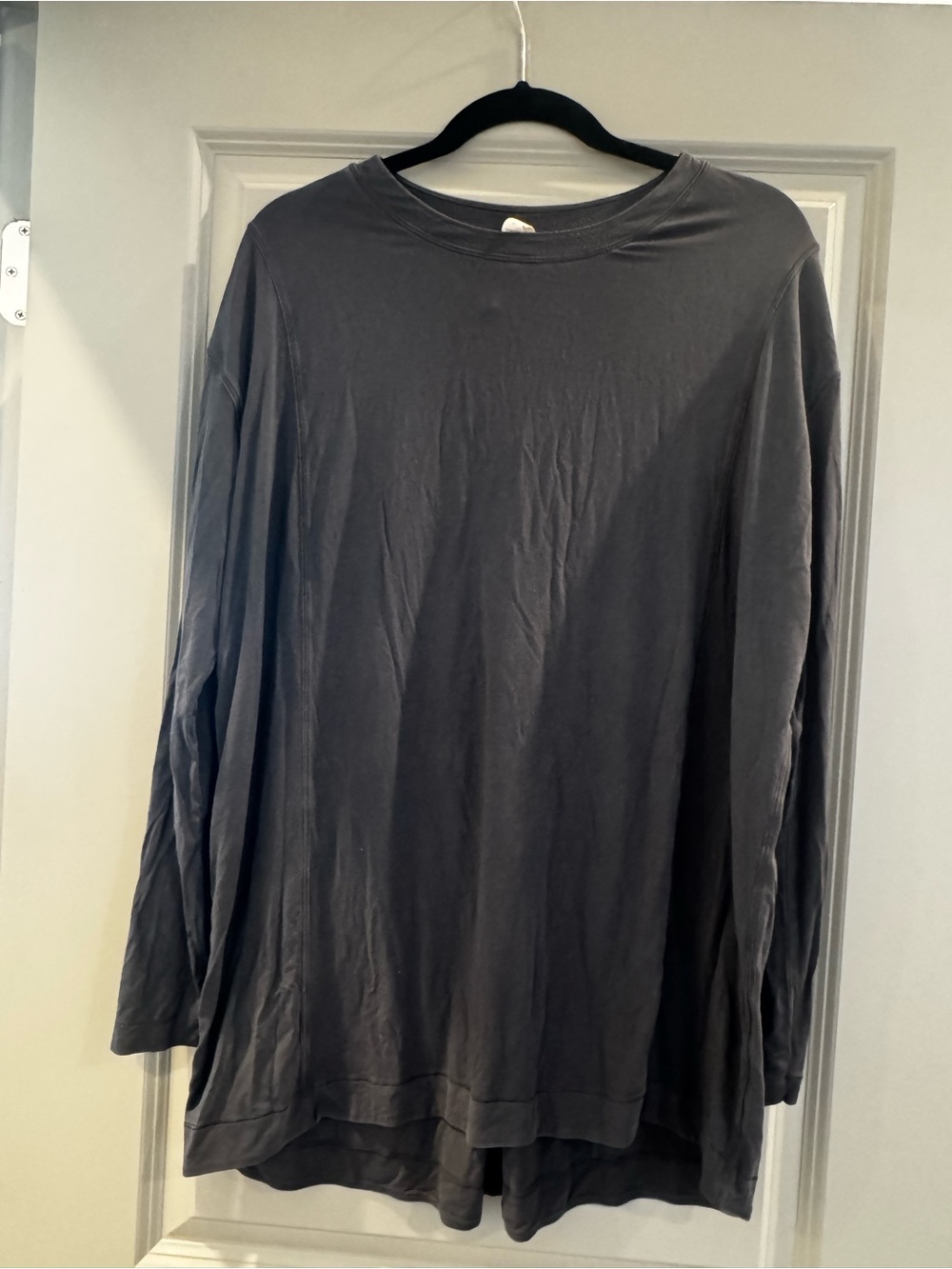 Lululemon long length shirt